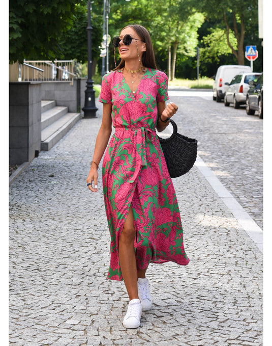 Laura | Lovely V-Neck Maxi Floral Dress