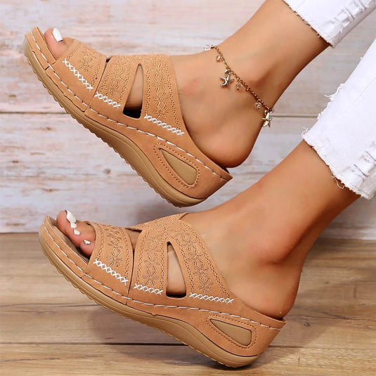 Britney | Flexible Buckle Strap Women Orthopedic Sandals