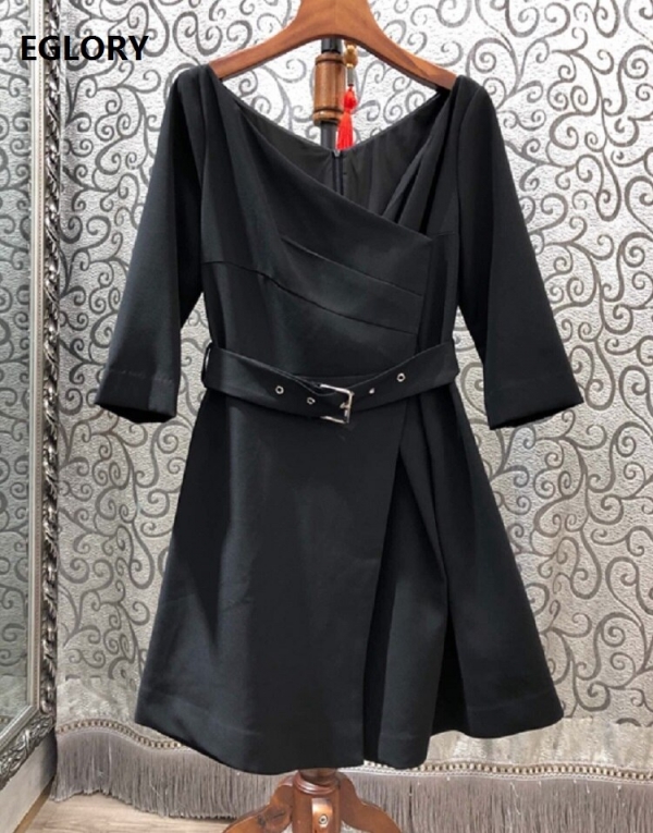 19 Autumn Winter Fashion Black Dress High Quality Ladies V-Neck Buckle Belt Half Sleeve Casual Party Sexy Short Dress Girl 19 Autumn Winter Fashion Black Dress High Quality Ladies V-Neck Buckle Belt Half Sleeve Casual Party Sexy Short Dress Girl