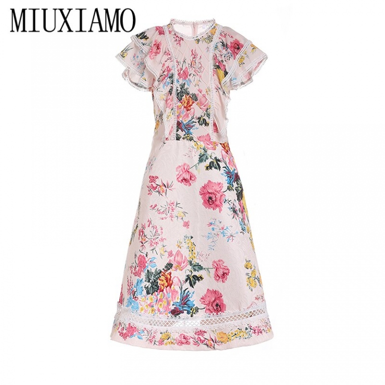 MIUXIMAO 19 New Fashion Runway Summer Dress Women's Retro Half Sleeve Flower Embroidery Star Vintage Dress Women vestidos