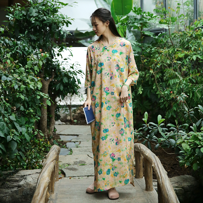 Retro Frog Buttons Long Side Opening Half Sleeve Yellow Floral Dress, Traditional Chinese Cheongsam Style Loose Straight Robes 2 Half Sleeve Yellow Floral Dress, Traditional Chinese Cheongsam
