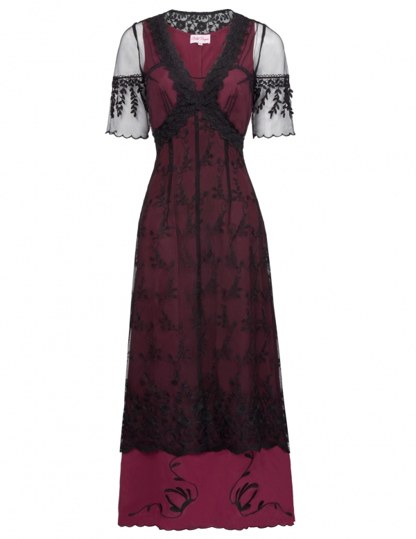 Beach Victorian Style Half Sleeve V-Neck Dress