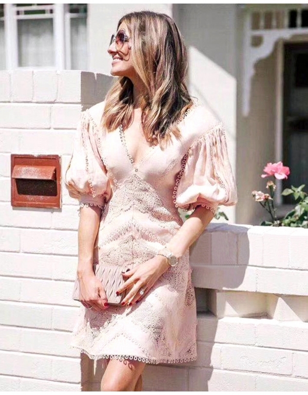 Runway Designer 19 Spring Summer Dresses Women Lace Embroidery Luxurious V-neck Half Sleeve Slim Party Dress Vestidos