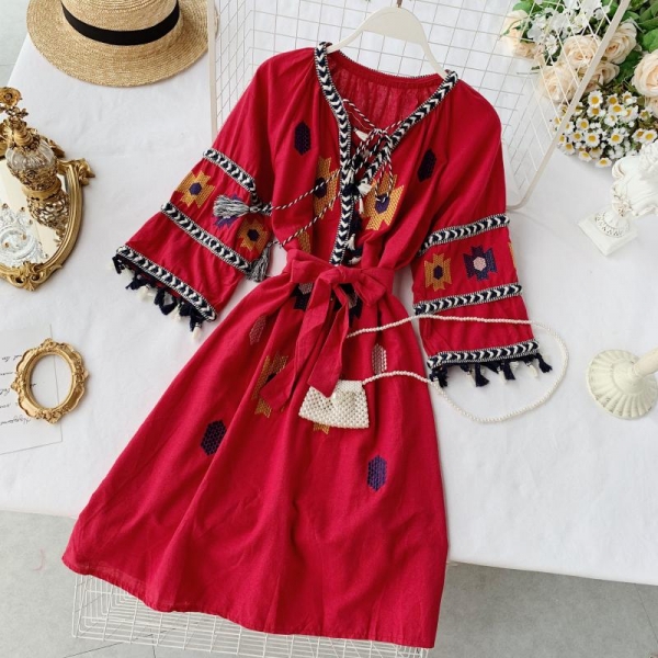 Holiday ethnic style embroidered fringed tie V-neck half sleeve dress
