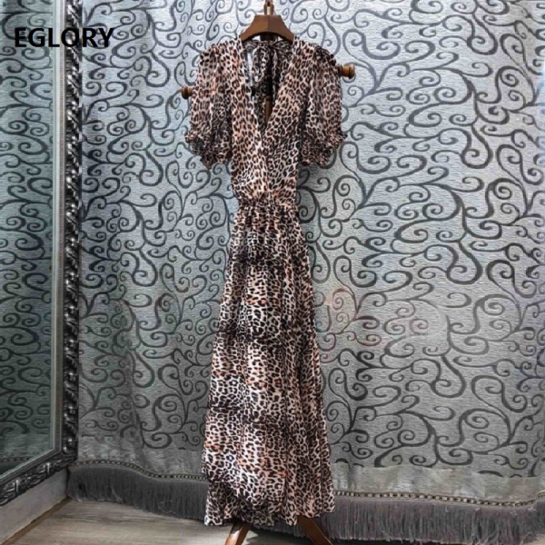 High Quality New 19 Summer Sexy Long Dress Women V-Neck Back Bow Elegant Half Sleeve Sexy Wild Leopard Print Beach Maxi Dress