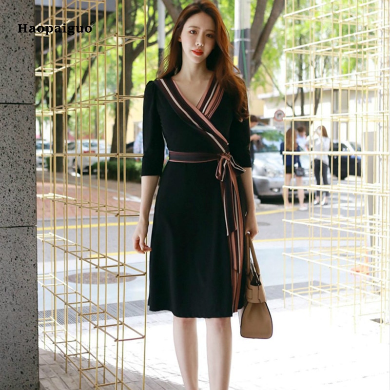 Plus Size A-line Dress Summer Women Black Striped Half Sleeve V-neck Knee-length Casual Office Lady Dress Vintage Korean Dresses 1