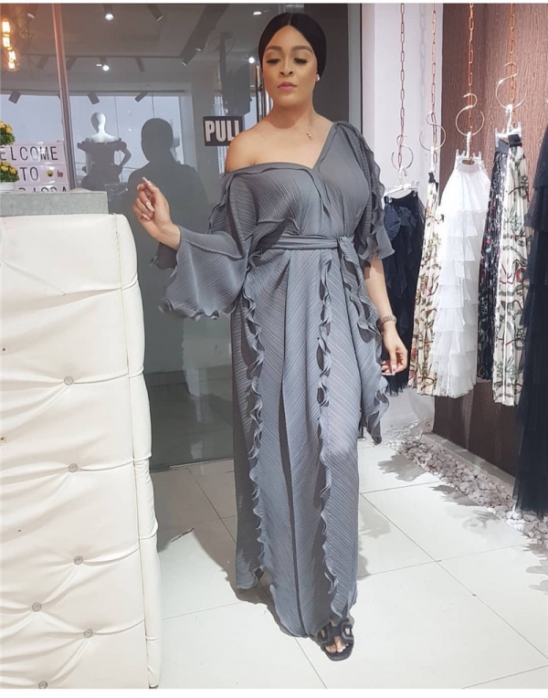 Brand Pleated Ruffle Loose Dress Women V-neck Half Sleeve Fashion Long Dress Solid Color Luxury Elegant Runway Dress Vestidos