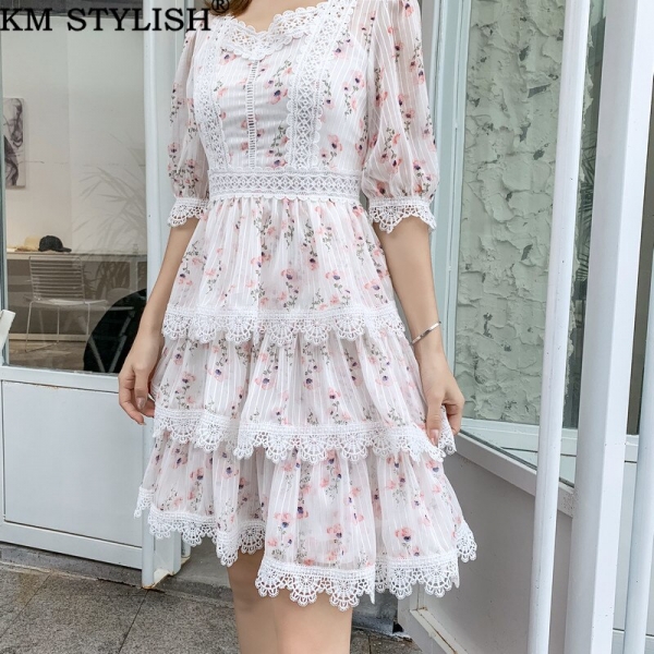 Australian Court Style Lady Casual Print Lace Stitch Cutout Half Sleeve High Waist Thin Layer Cake One-piece Dress Australian Court Style Lady Casual Print Lace Stitch Cutout Half Sleeve High Waist Thin Layer Cake One-piece Dress