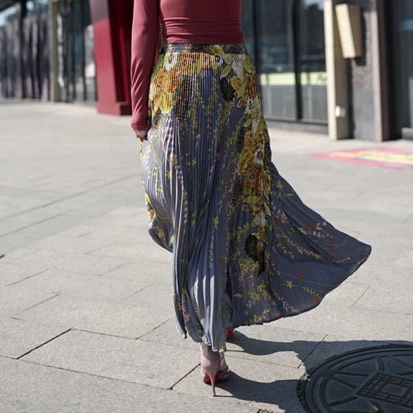 FLOWER SKY Summer Chiffon Floral Printed Female New Fashion Vintage Pleated Skirt Women Long Maxi Party Skirts Womens 2 Chiffon Floral Printed Maxi Skirt - Your New Fashion Statement for Summer Parties