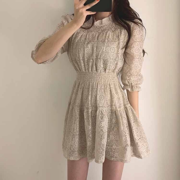 19 Summer Women Lace Dress O-neck Half Sleeves A-line Dress Solid Ruffle Lace Patchwork Dress Vestidos 19 Summer Women Lace Dress O-neck Half Sleeves A-line Dress Solid Ruffle Lace Patchwork Dress Vestidos