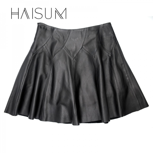 Haisum Hot Sale New Knee-length Casual Women Leather Skirt 18 Genuine Plus Size Pleated Skirts Solid Sheepskin Lady For Le021 1 Trendy Plus-Size Leather Skirt - Unleash Your Inner Fashionista