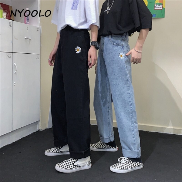 NYOOLO Harajuku style ulzzang daisy embroidery denim pants women men Casual streetwear high waist full length Straight jeans Trendy Harajuku-style high-waist straight denim pants with daisy embroidery, perfect for casual streetwear fashion.