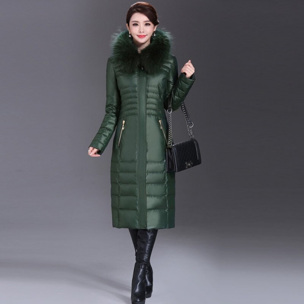 Elegance in Every Flurry: AYUNSUE Winter Duck Down Jacket with Real Fur Collar! ❄️