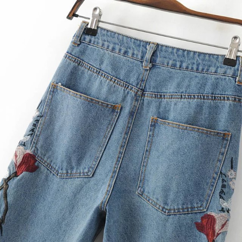 2019 Autumn Fashion Floral Embroidered Jeans For Women Vintage Straight Jeans Woman Denim Pants female Light blue casual pants 3