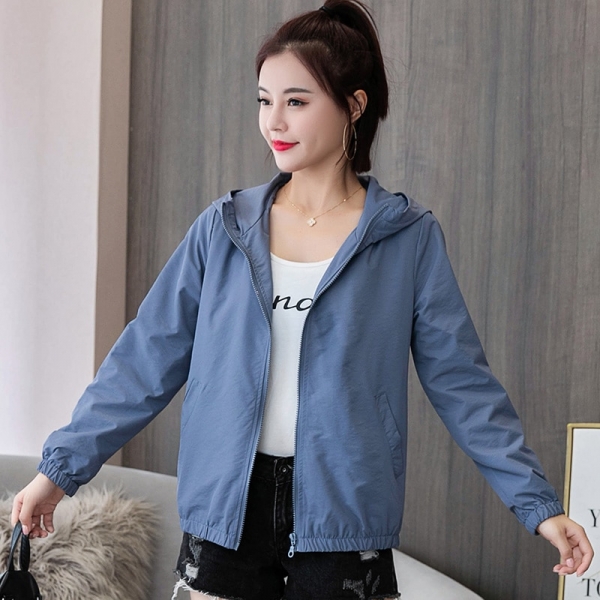 2020 AutumnJackets Women Basic Causal Solid Hooded Jacket Zipper Windbreaker Lightweight Women Hooded Jacket Coat veste femme 1 Women's Hooded Windbreaker Jacket – Lightweight Zippered Jacket for Spring and Autumn Adventures