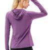 Stylish Hooded Fitness Shirt with Thumbholes – Perfect for Active Days and Sun Protection 🌞